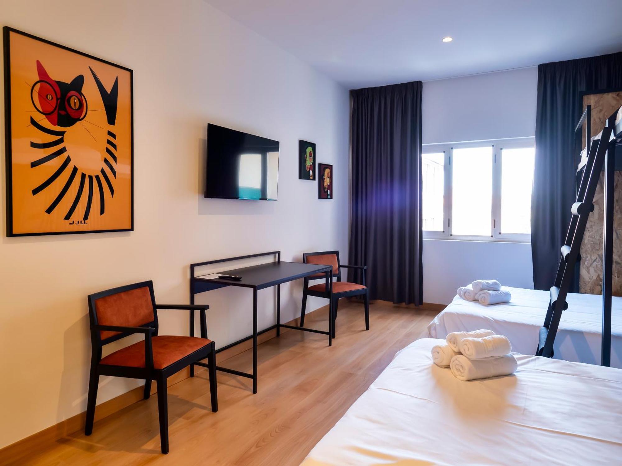 Wonder Hostel Толедо Экстерьер фото