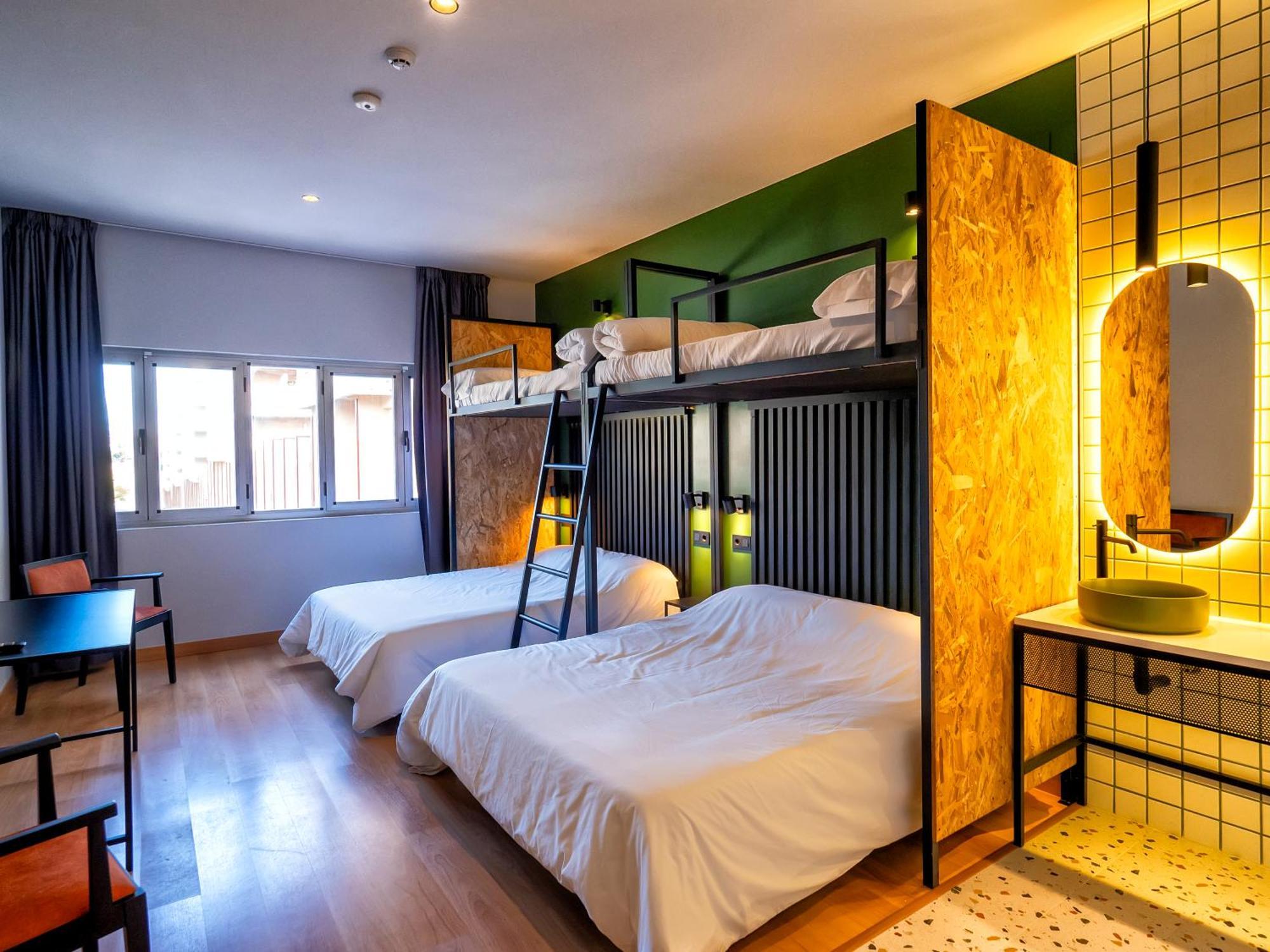 Wonder Hostel Толедо Экстерьер фото